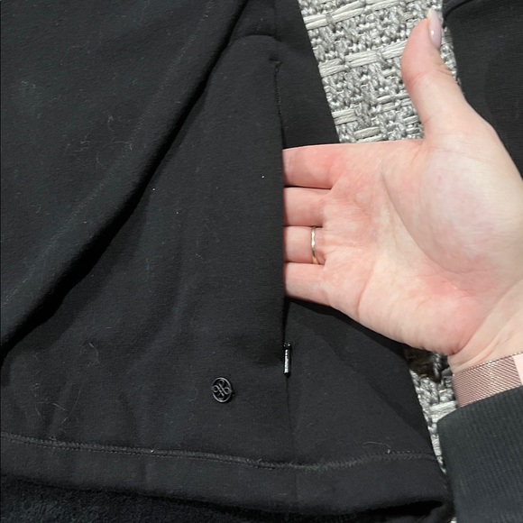 Shambhala | Black Turtleneck With Bottom Crossover - Picture 11 of 11